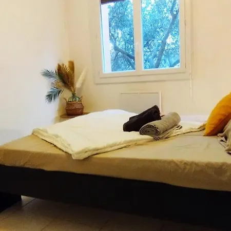 Apartment Spacieux Avec Parking Gratuit *
