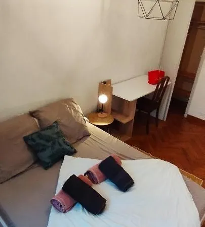 Spacieux Avec Parking Gratuit Apartment *